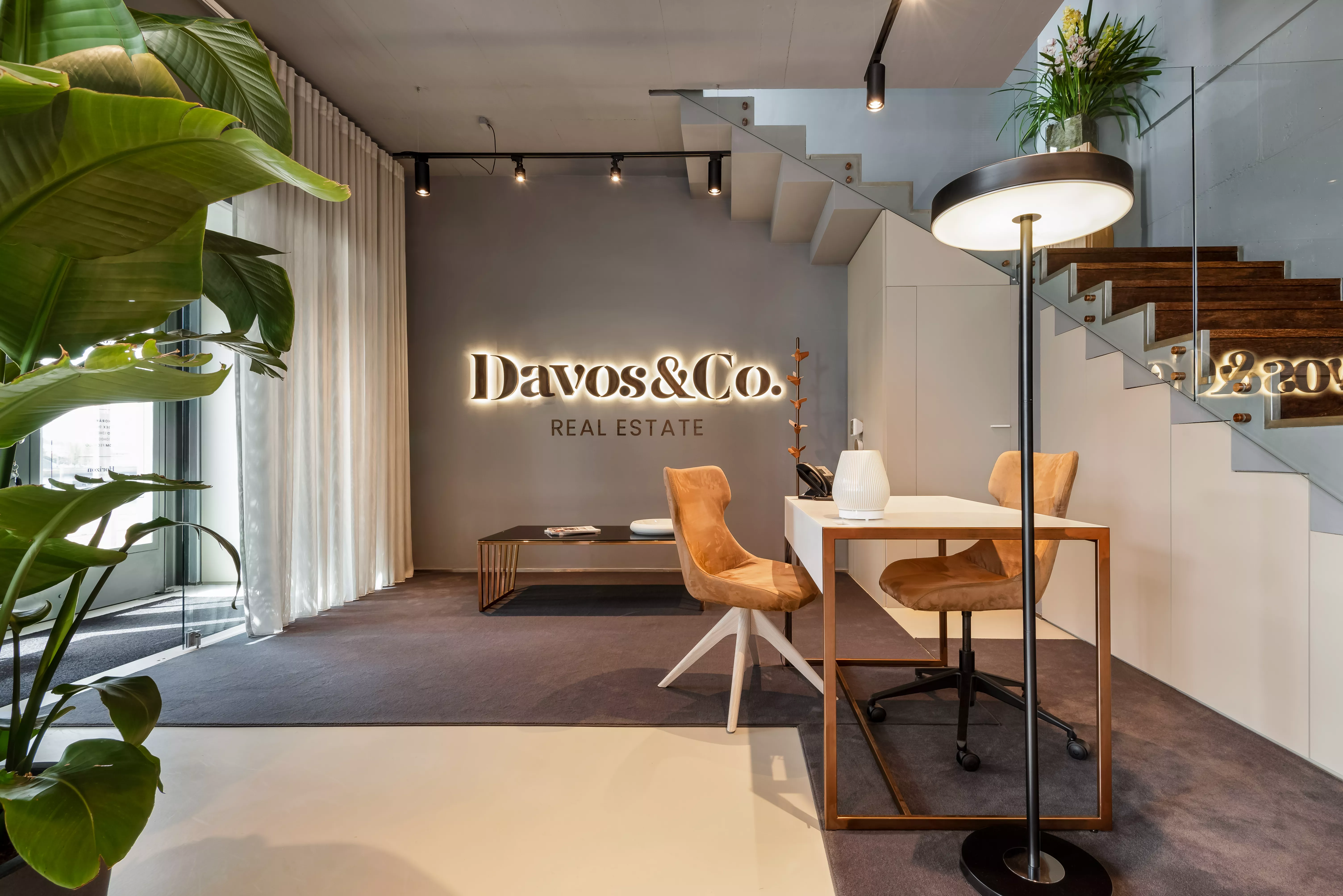 The ethereal aesthetics of HIMACS Pavia in a chic, industrial office design