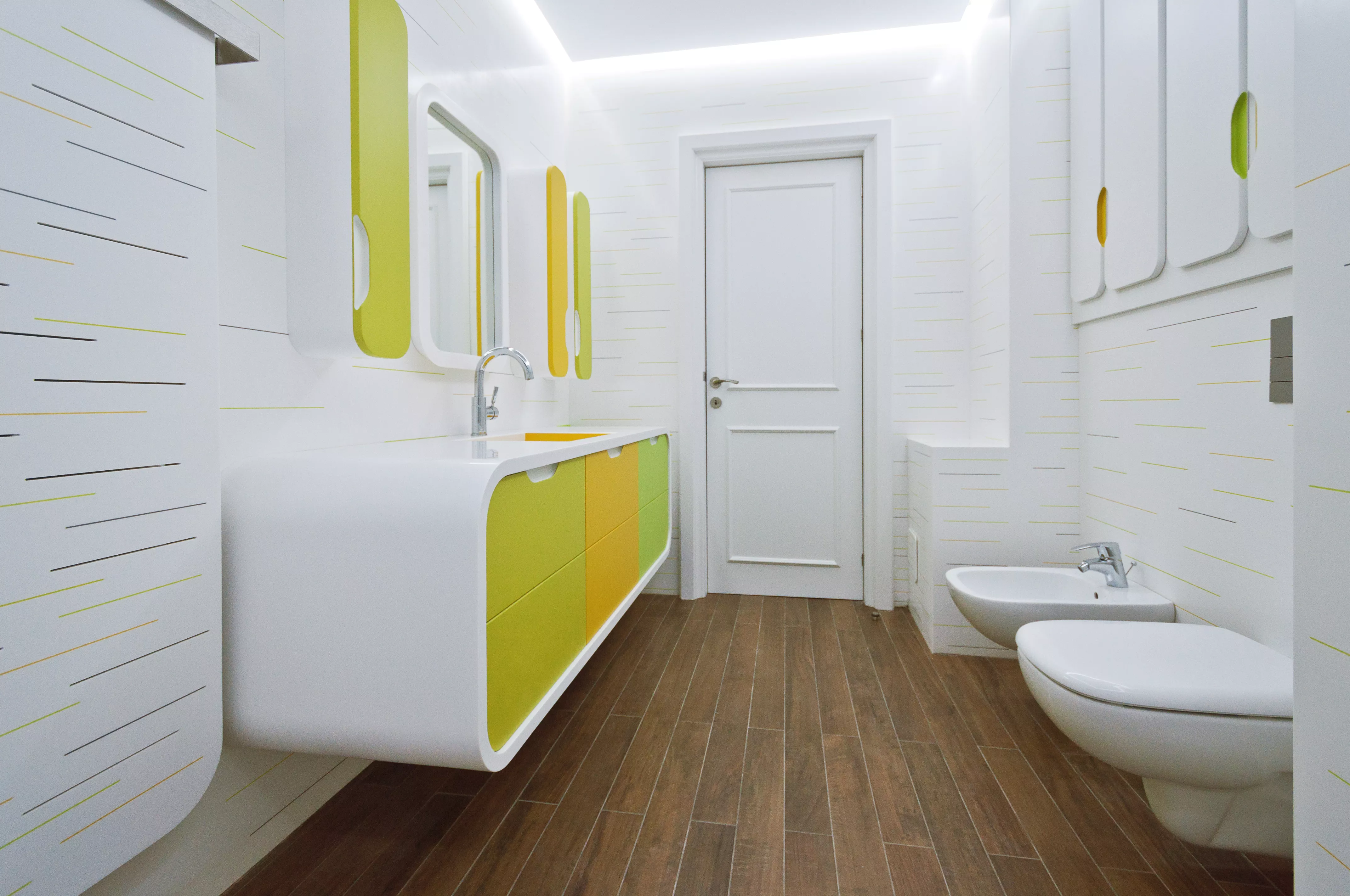  HIMACS brings a splash of colour to the bathroom