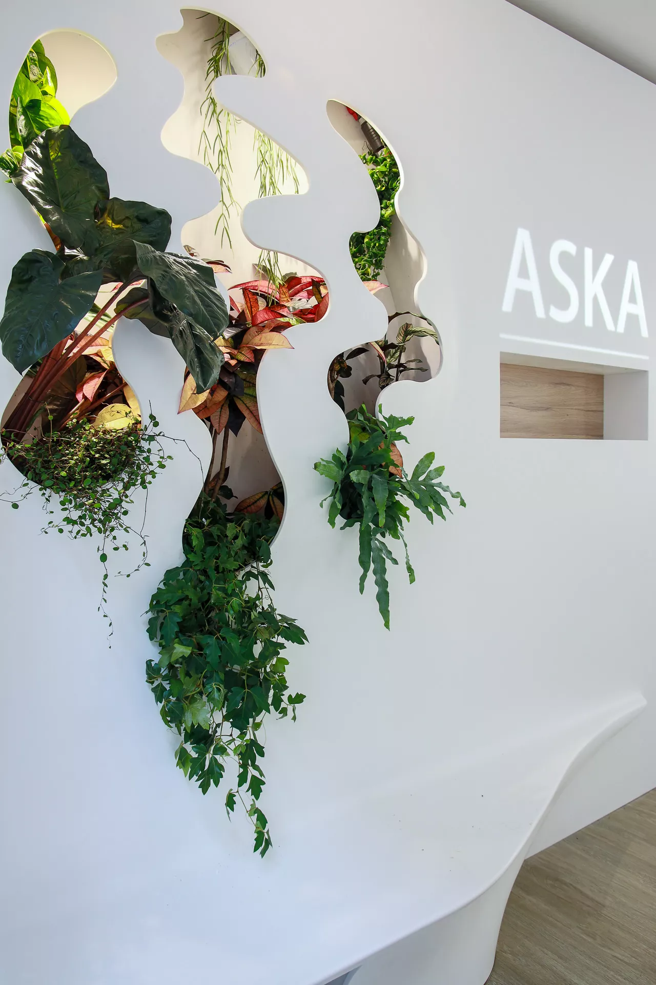 HIMACS on show in Paris at the Aska Showroom