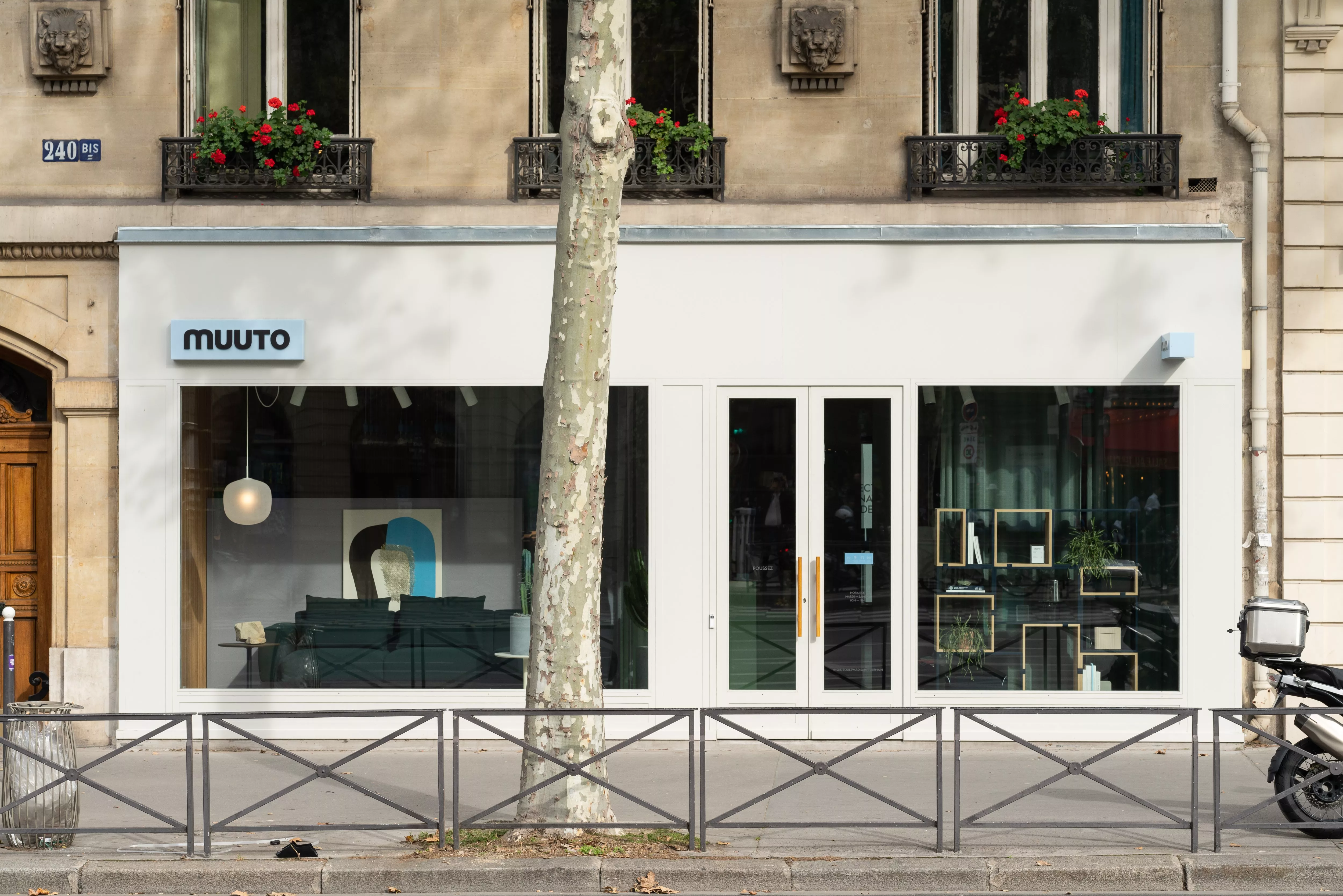 Muuto chooses HIMACS for its flagship European showrooms