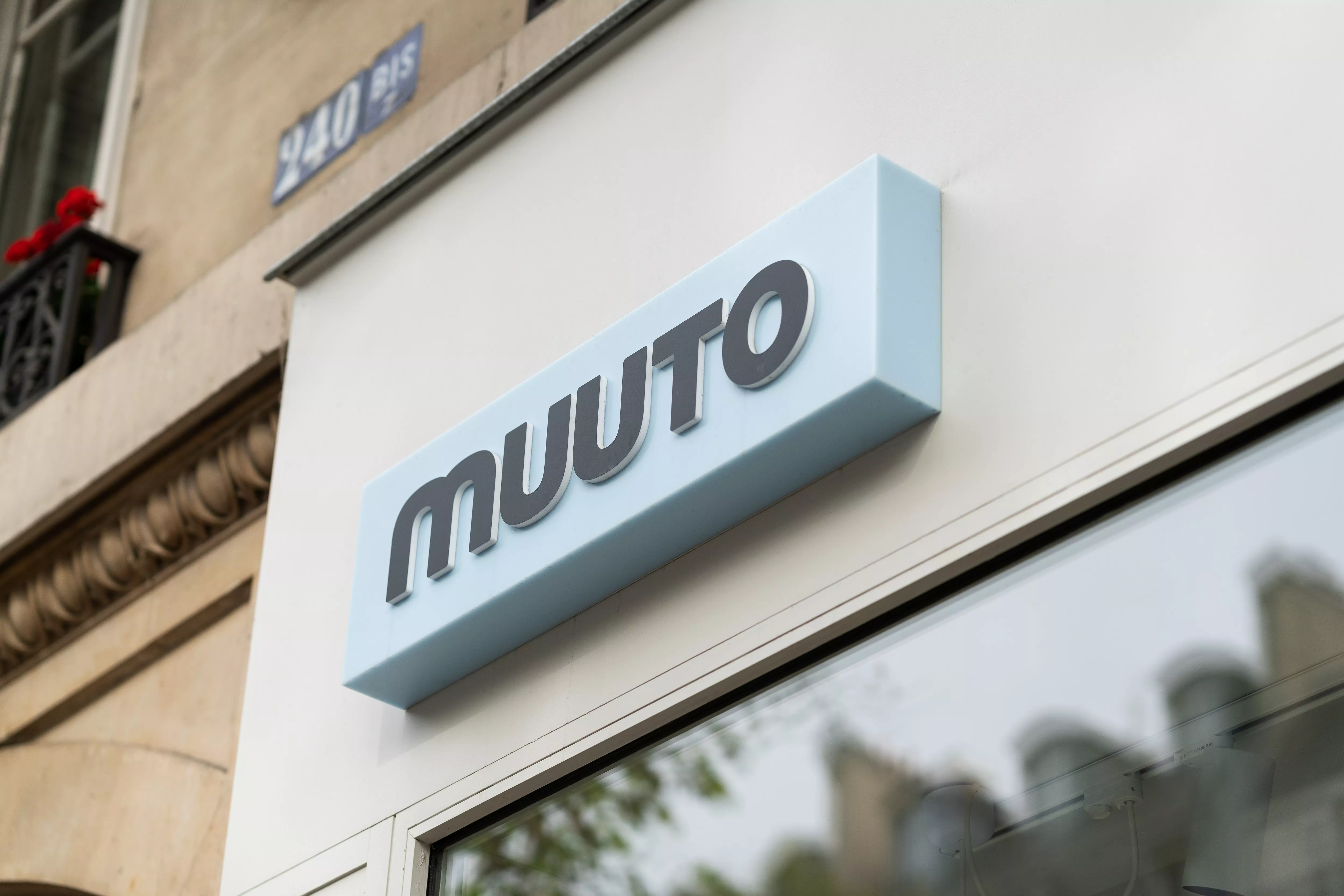 Muuto chooses HIMACS for its flagship European showrooms