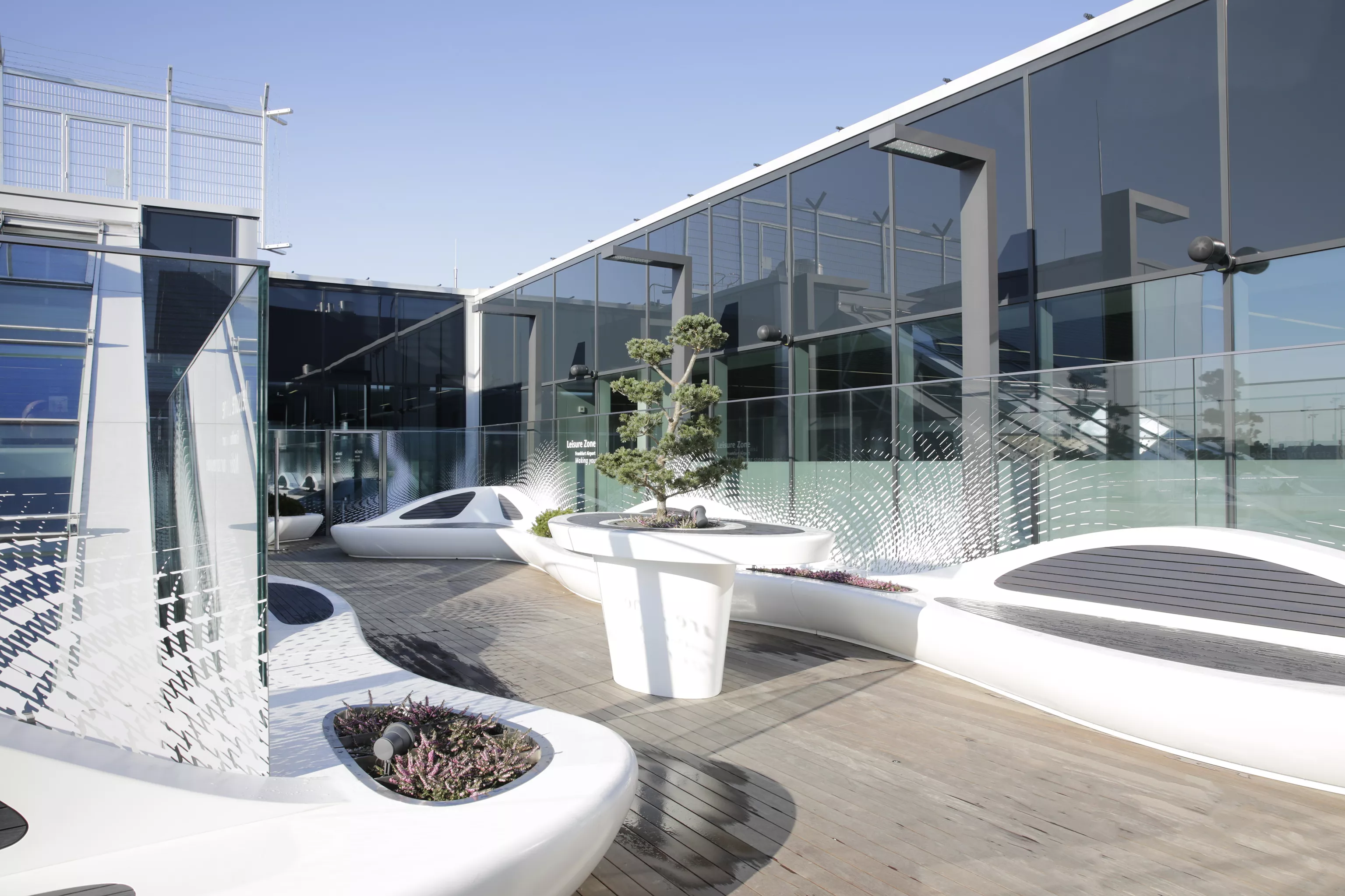 Frankfurt Airport’s new Open Air Deck