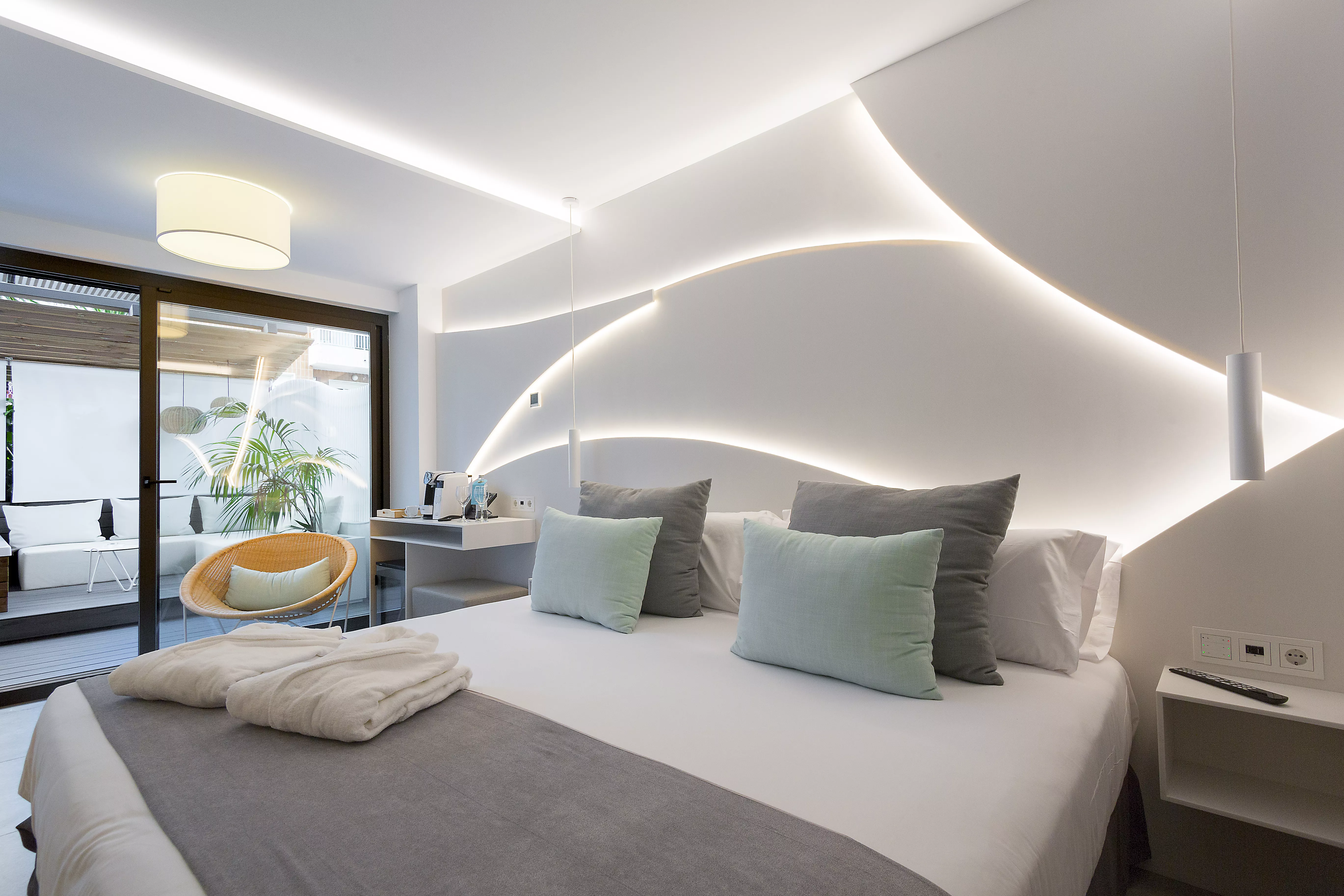 HIMACS: Hotel Kaktus Playa in Barcelona