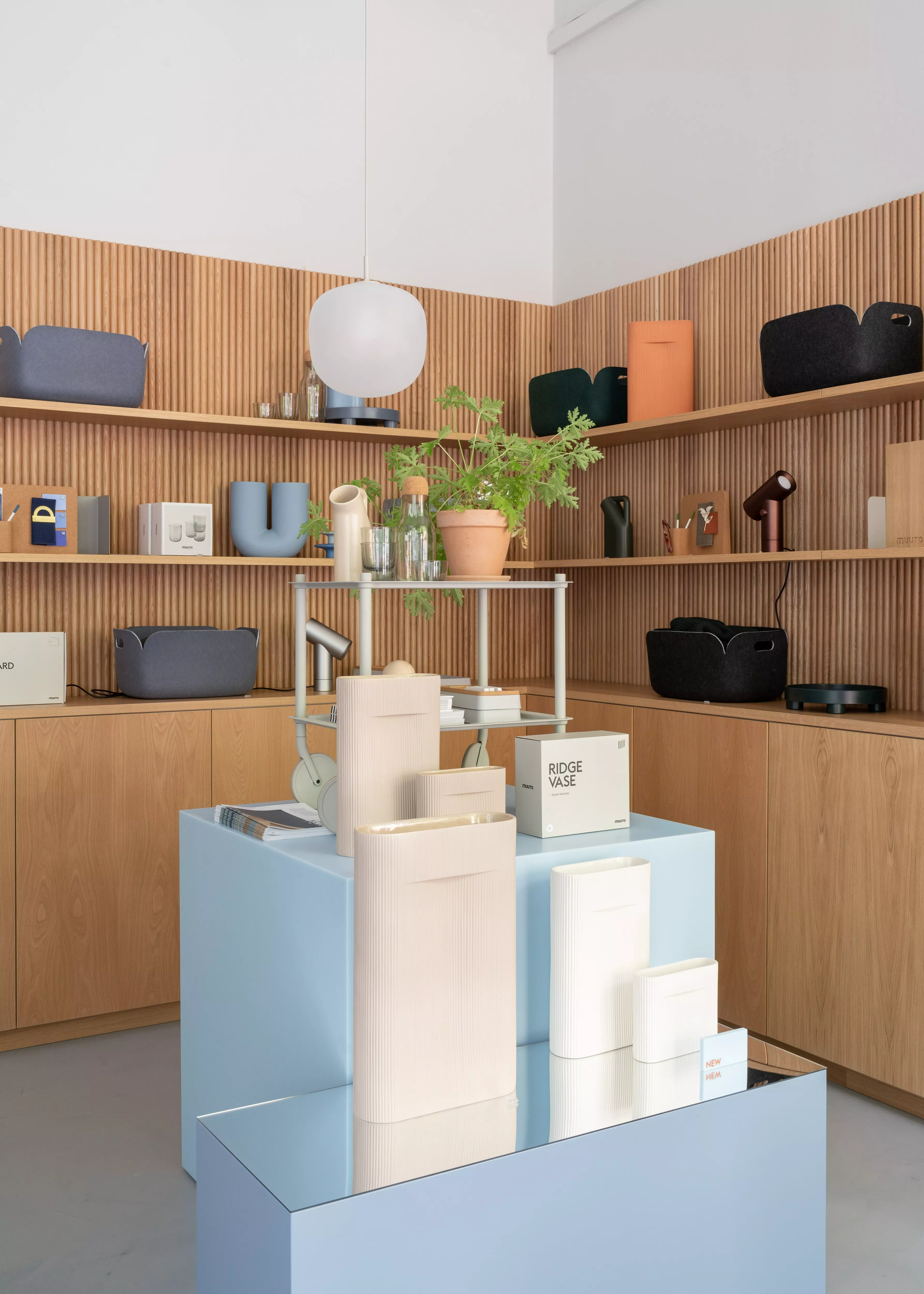 Muuto chooses HIMACS for its flagship European showrooms